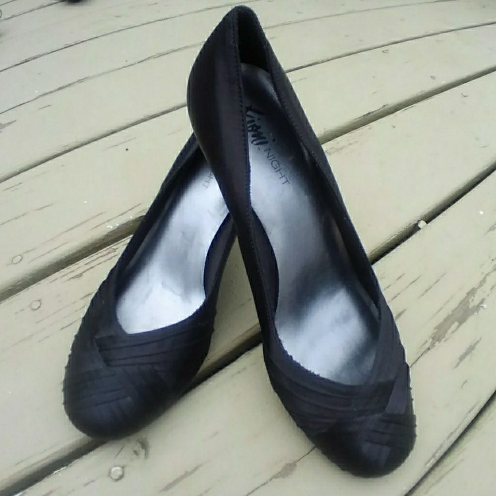 Super sexy and cute satin Fiona Night heels